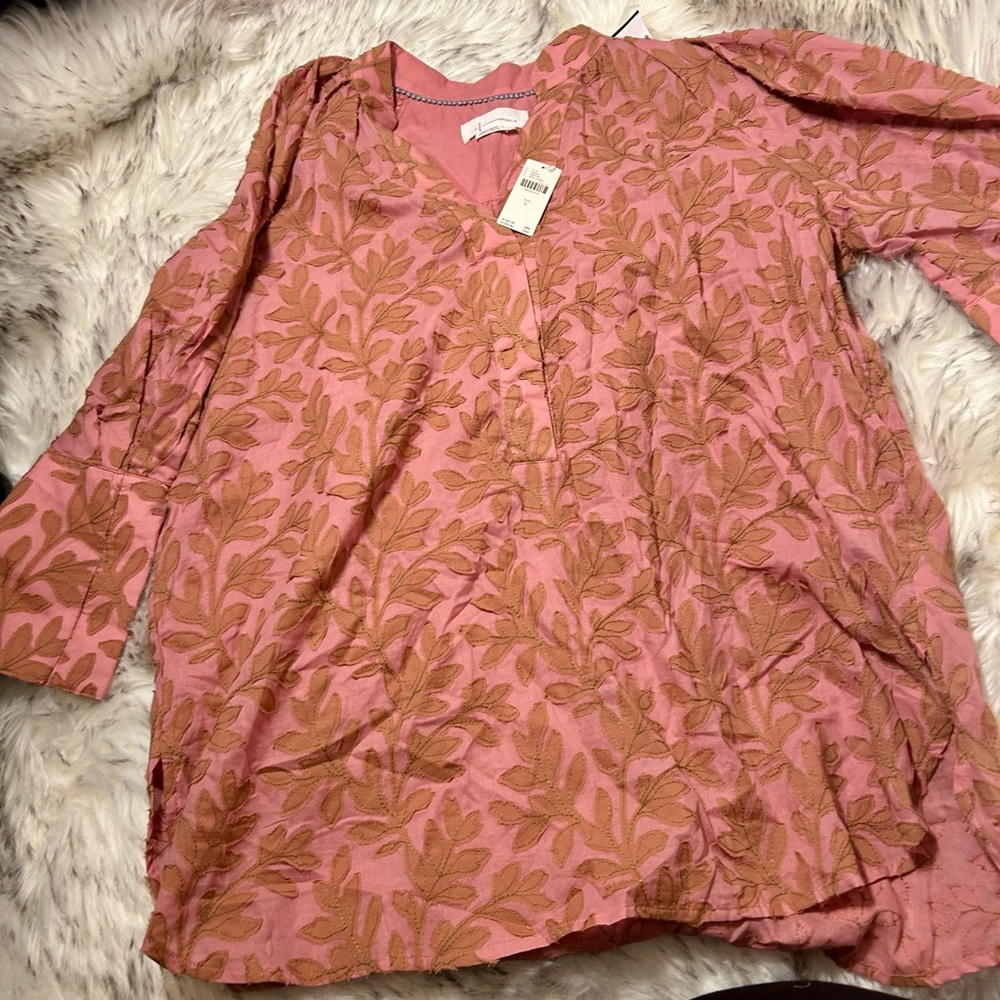 ANTHROPOLOGIE FLORAL LEAF TOP - Picture 3 of 12